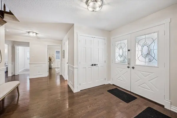 4069 Lakeshore RD, Burlington, ON L7L 1A2