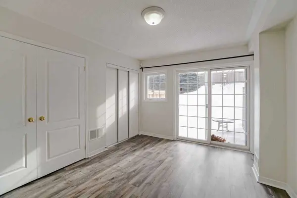 43 Denison AVE, Brampton, ON L6X 0T7