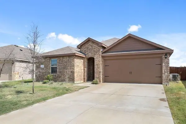 1627 Croghan Road,  Forney,  TX 75126