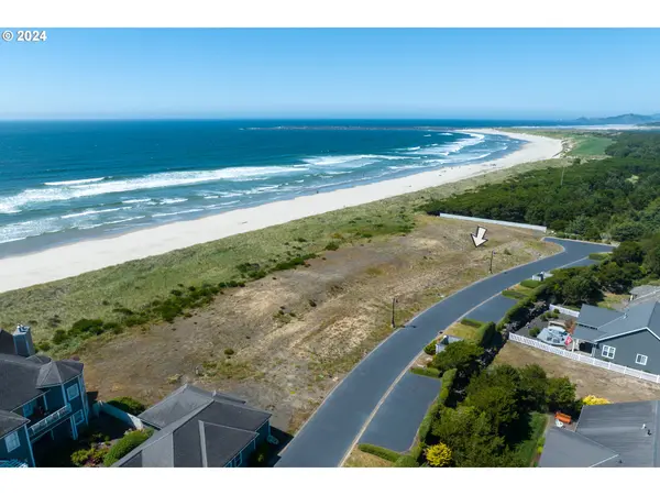 SW Cupola DR #124, South Beach, OR 97366