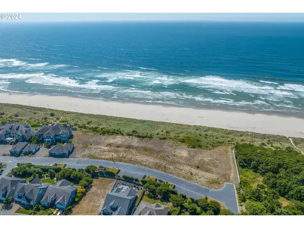 SW Cupola DR #124, South Beach, OR 97366