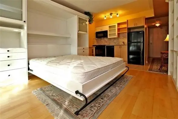 600 Fleet ST #2509, Toronto C01, ON M5V 1B7