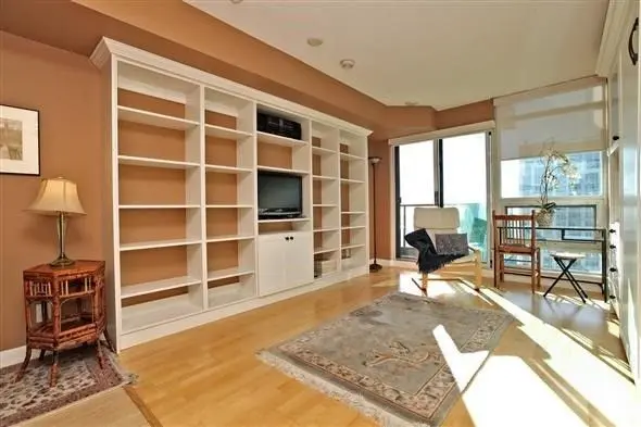 600 Fleet ST #2509, Toronto C01, ON M5V 1B7