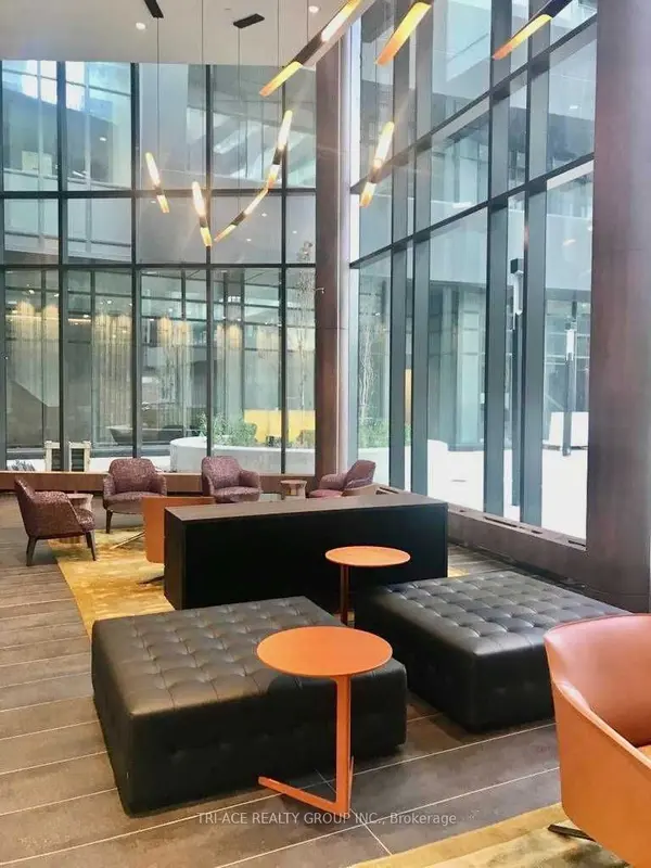 70 Queens Wharf RD #808, Toronto C01, ON M5V 0J2