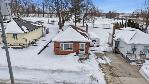 127 CARLING TER, North Huron, ON N0G 2W0