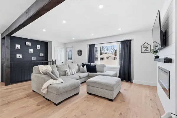 127 CARLING TER, North Huron, ON N0G 2W0