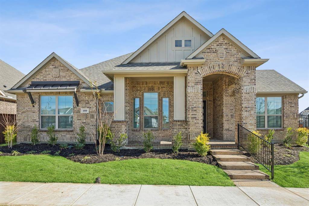 1000 Sunflower Street, Crowley, TX 76036