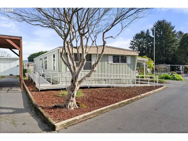 15505 OCEANVIEW DR #45, Brookings, OR 97415