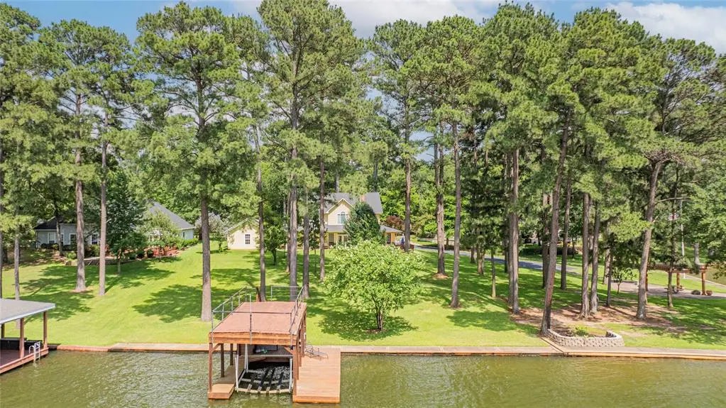 370 Bass Creek Trail, Mount Pleasant, TX 75455