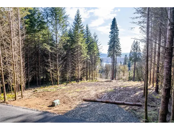 0 Bunker Hill RD #B, Longview, WA 98632