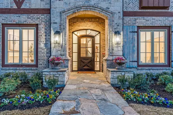 Dallas, TX 75230,6610 aberdeen Avenue