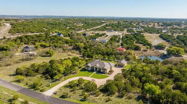 880 Sunfish Point, Bluff Dale, TX 76433