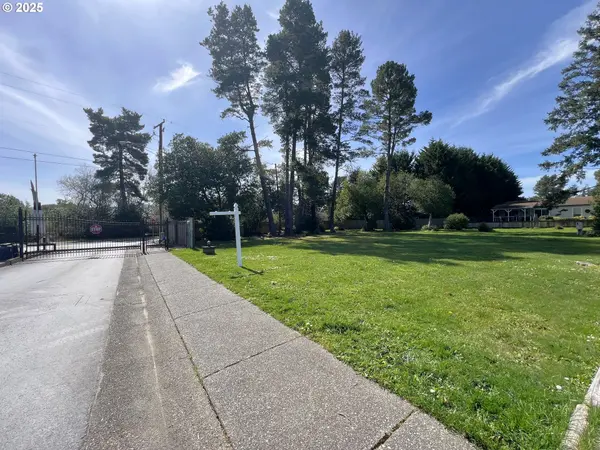 0 Lakeland Dr. #234/235, Lakeside, OR 97449