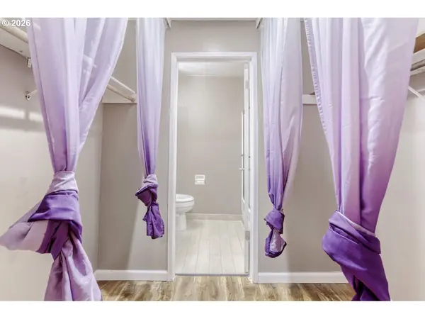 6745 SW SCHOLLS FERRY RD #37, Beaverton, OR 97008