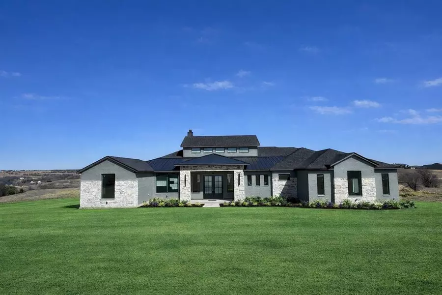 2078 Hidden Bluff DR, Aledo, TX 76008