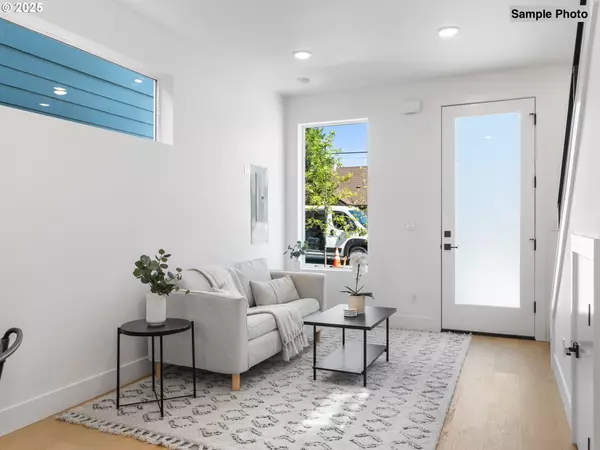 Portland, OR 97218,4368 NE Going ST