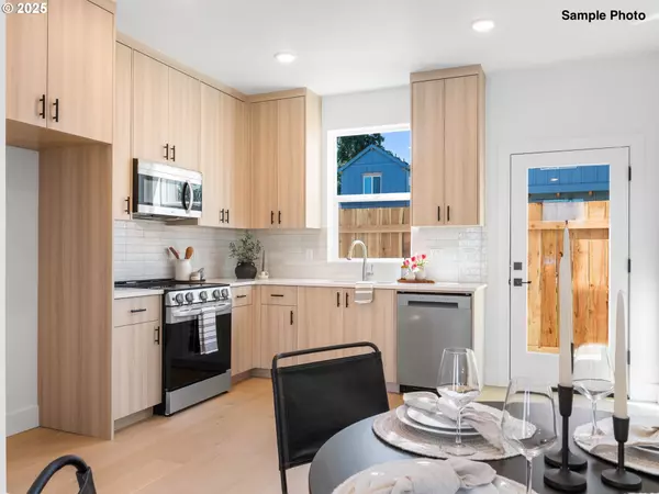 Portland, OR 97218,4368 NE Going ST