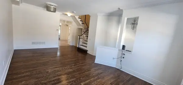 8038 Yonge ST #8, Vaughan, ON L4J 1W3