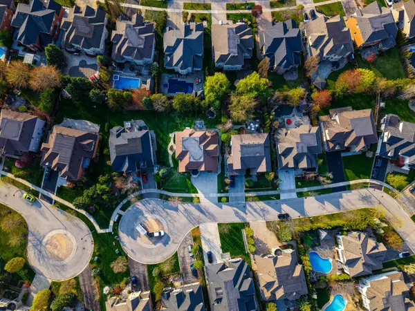 645 Cranleigh CT, Mississauga, ON L5H 4L4