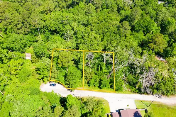 Lots 10-11 Rabbit Run Lane, Trinity, TX 75862