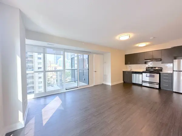 561 Sherbourne ST #702, Toronto C08, ON M4X 0A1