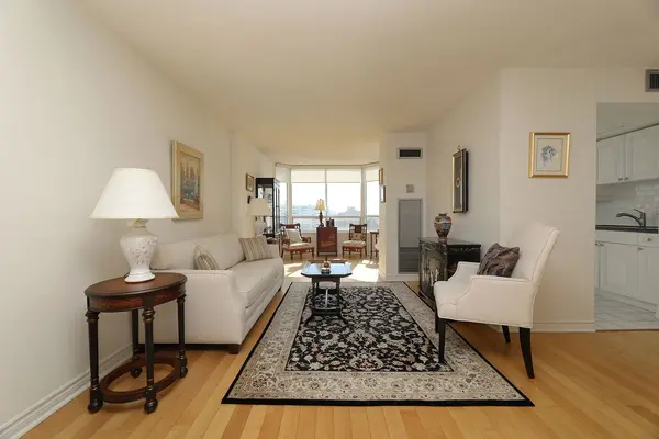 1101 Steeles AVE W #1110, Toronto C07, ON M2R 3W5