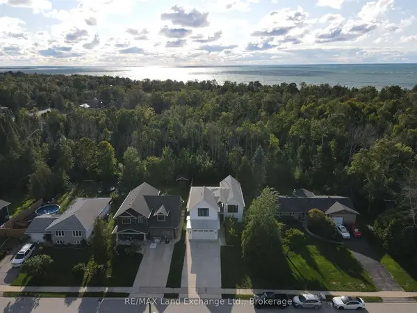 72 Ottawa AVE, Saugeen Shores, ON N0H 2L0