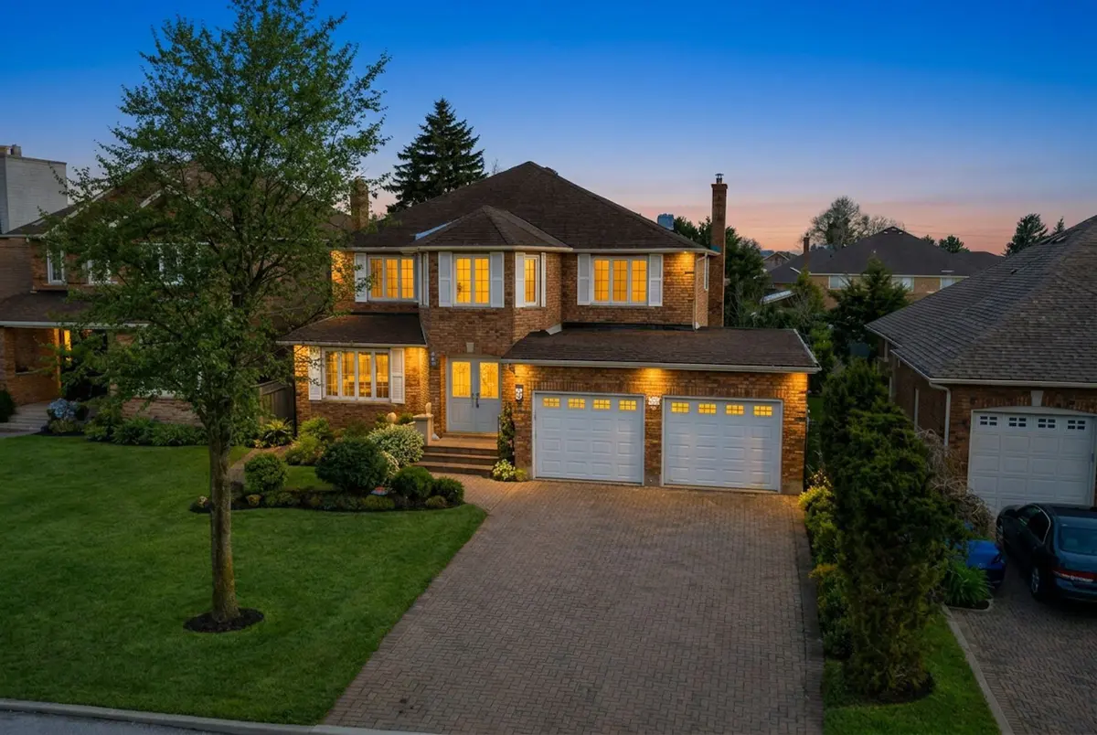55 Fifth AVE, Vaughan, ON L4L 6Z5