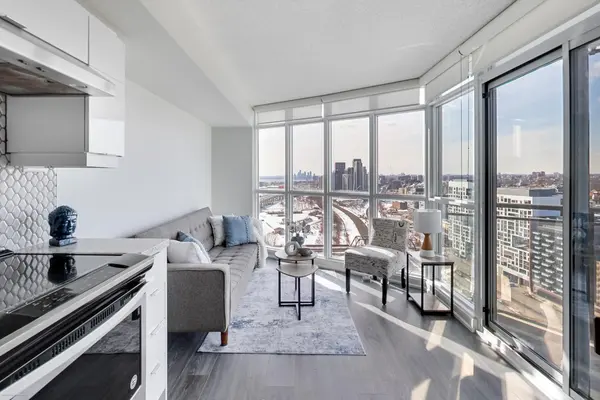 21 Iceboat TER #3012, Toronto C01, ON M5V 4A9