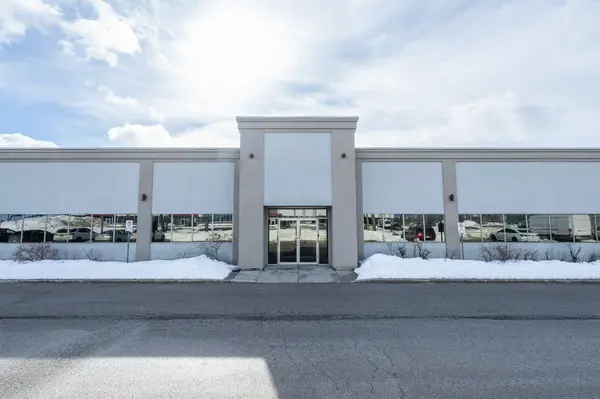 111 Ellis DR, Barrie, ON L4N 8Z3