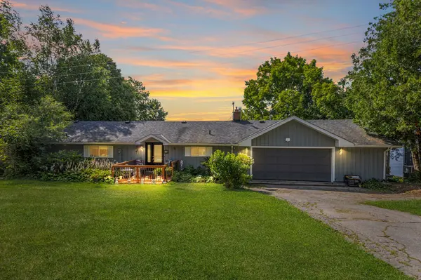 51 Darling DR, Selwyn, ON K0L 2W0