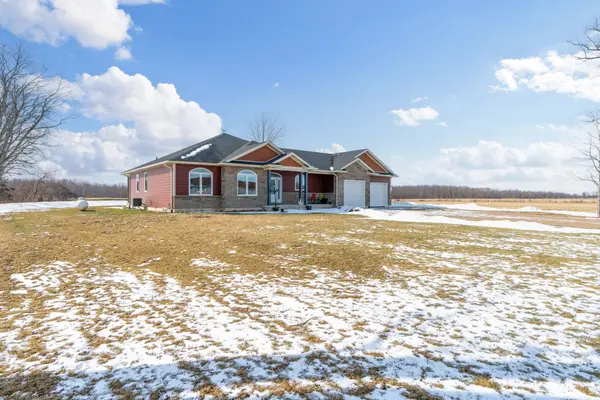 22273 Pratt Siding RD, Southwest Middlesex, ON N0L 1M0