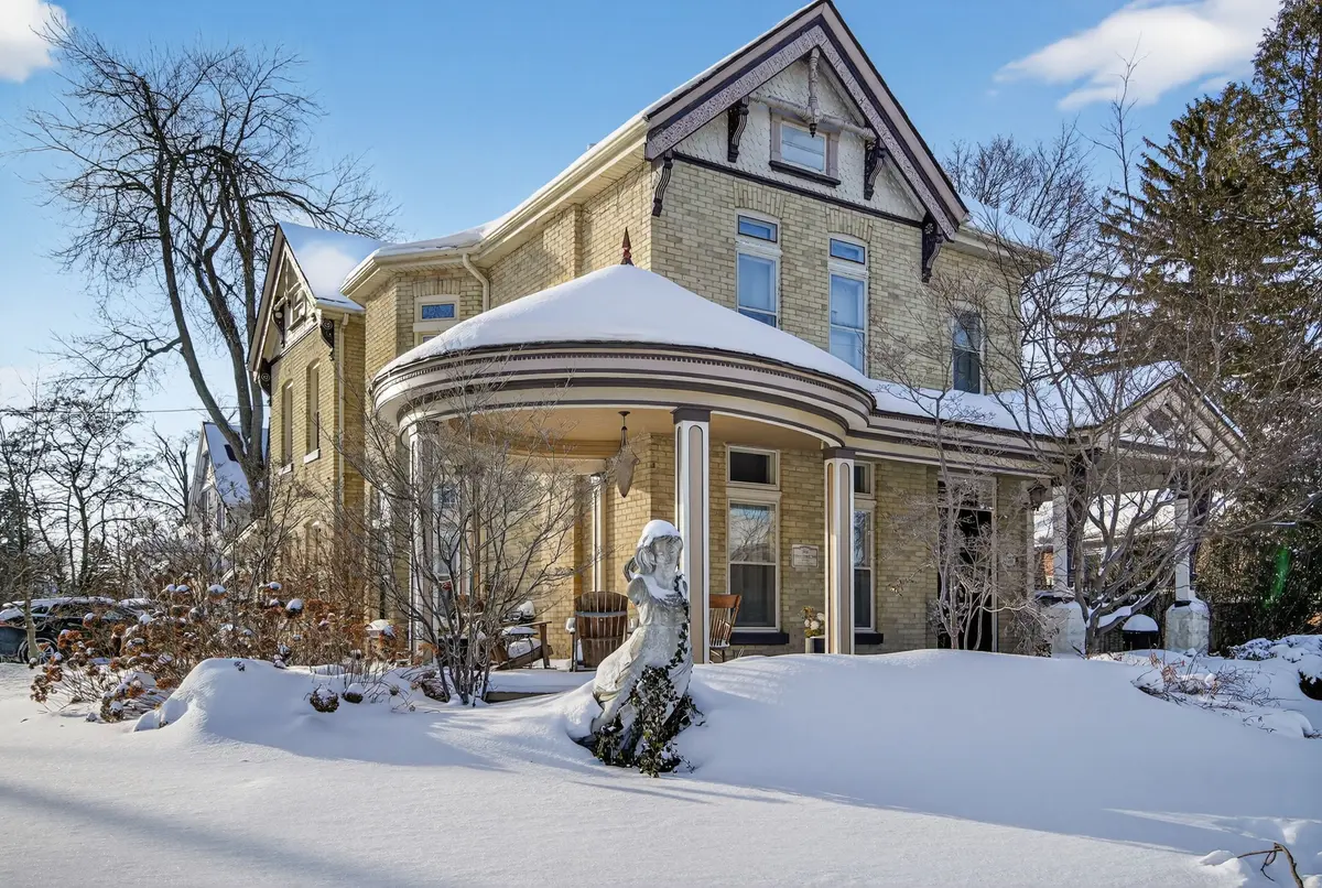 307 Ridout ST S, London South, ON N6C 3Y9