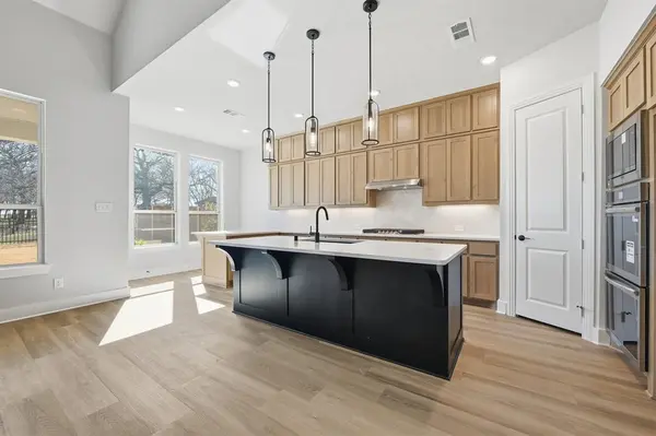 9022 Wildberry Road, Oak Point, TX 75068