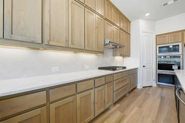 9022 Wildberry Road, Oak Point, TX 75068