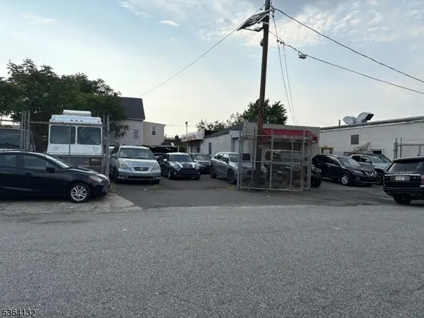 862-868 E 26Th St, Paterson City, NJ 07513