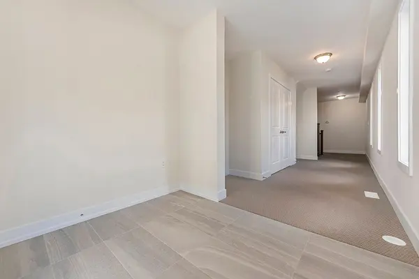 138 Credit LN, Richmond Hill, ON L4E 1G9