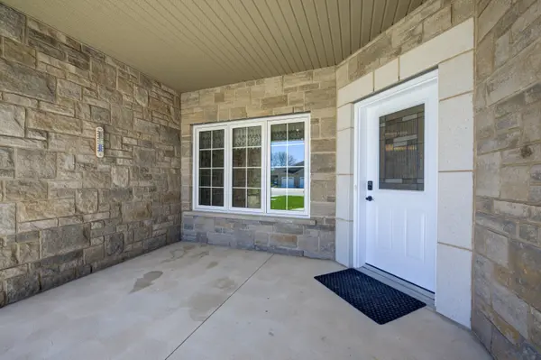 103 Broomer CRES, Wellington North, ON N0G 2L2