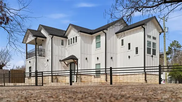 521 York Street, Athens, TX 75751