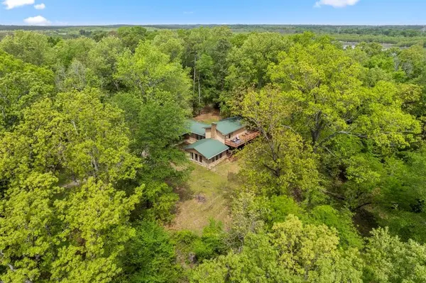 1614 County Road 2600, Mount Pleasant, TX 75455