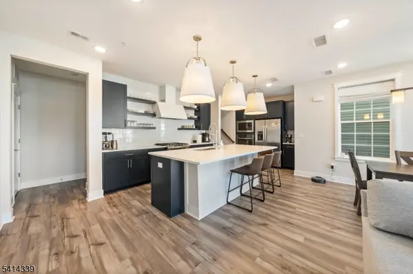 707 Station Rd, Dunellen Boro, NJ 08812