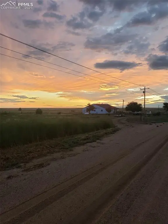 18761 County Road J, Ordway, CO 81063