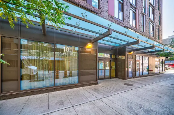 100 Dalhousie ST #2701, Toronto C08, ON M5B 0C7