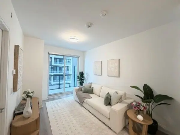 55 Broadway AVE #1501, Toronto C10, ON M4P 1T8