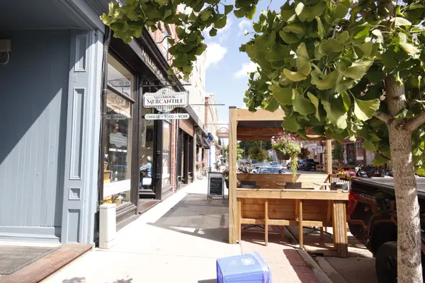 28 King ST E, Cavan Monaghan, ON L0A 1G0