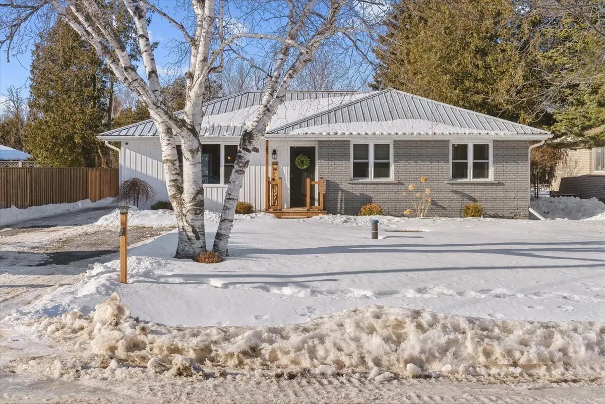 23 Cedar ST, Brock, ON L0K 1A0