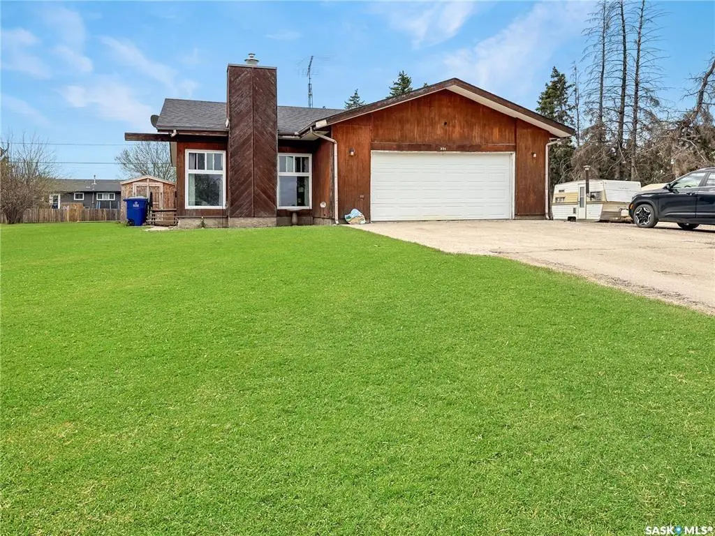 321 Arthur STREET, Cut Knife, SK S0M 0N0