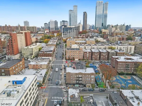 1063 West Side Ave, Jersey City, NJ 07306