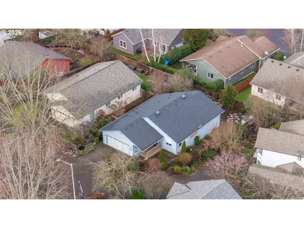 1855 NW JILLANNE CT, Mc Minnville, OR 97128