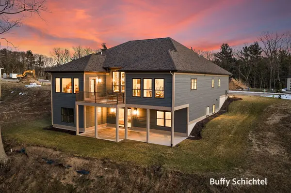 2892 Duneside TRL, Muskegon City, MI 49441